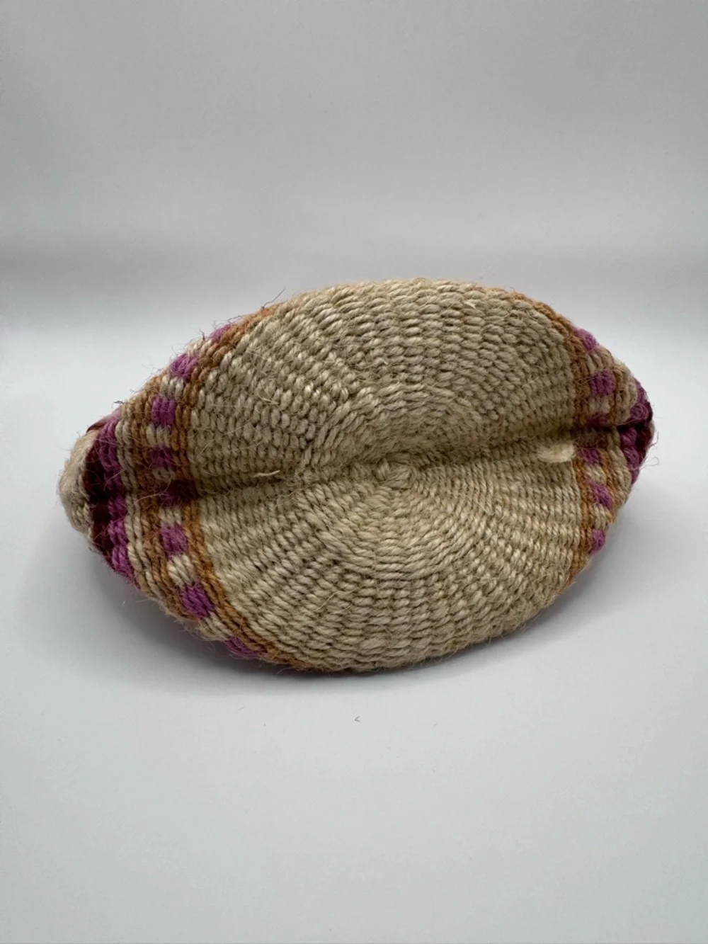 Vintage Duck Motif Weave bag zippered cosmetic case boho
